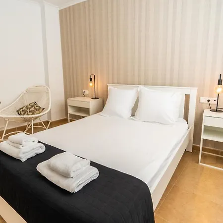 Trendy Homes Apartament Almería