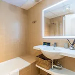 Trendy Homes דירה אלמריה